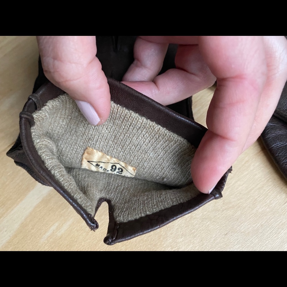 Vintage Gucci leather gloves - Picture 2 of 9